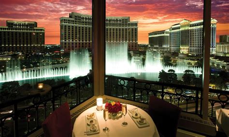 restaurant inside paris las vegas